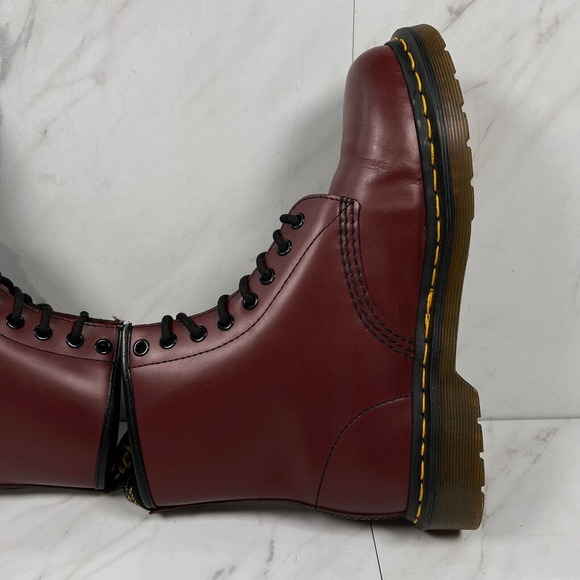 Doc Dr Martens 1460 Womens Size 8 Oxblood Burgundy Leather Combat Ankle Boots - Picture 11 of 14